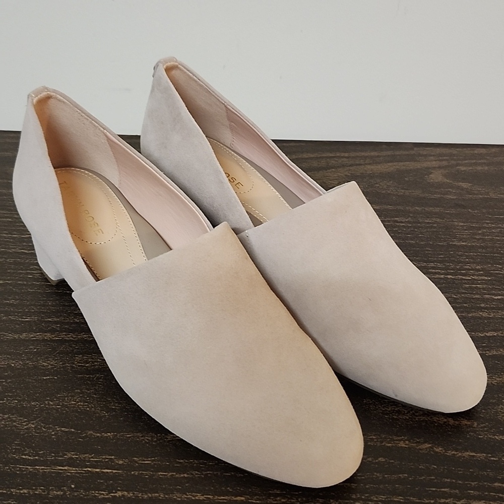 TARYN ROSE SUEDE SLIP ON LOAFERS Brenda SIZE 7.5 New